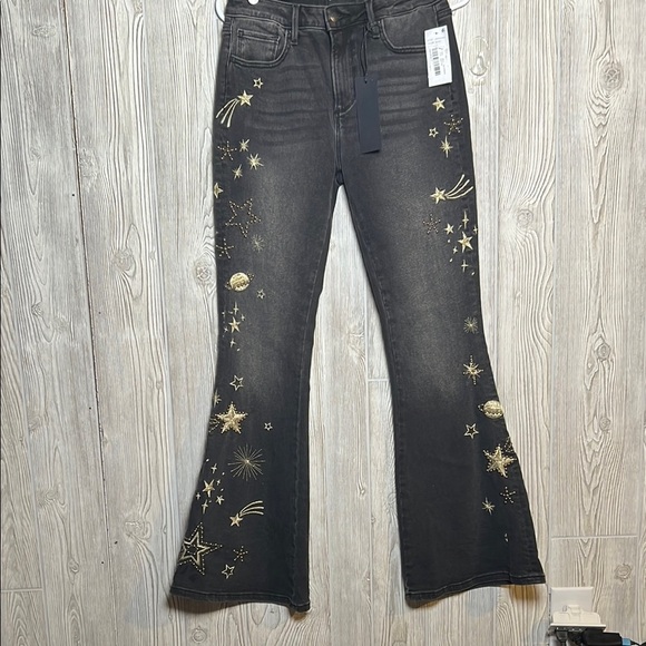 NWT Black SZ 27 Driftwood Gold Shooting Star Embroidered Farrah Flare Jeans - Picture 1 of 13